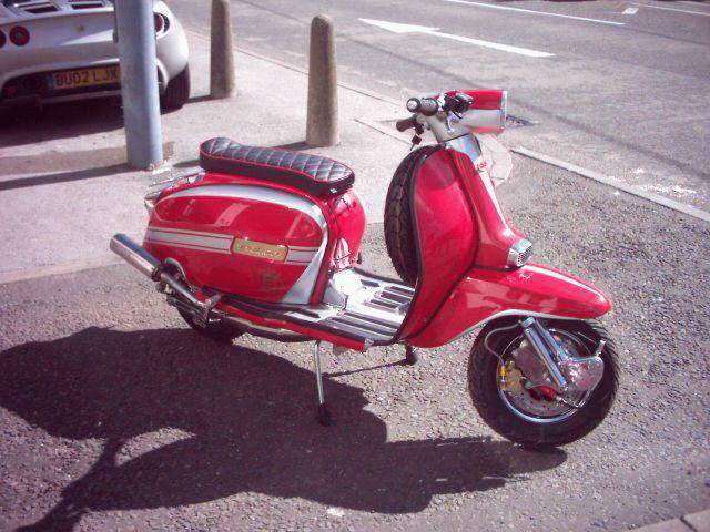 Mr Barber red and silver GP240